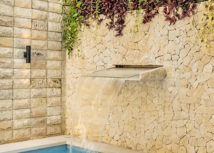 Villa Swarna Mandapa - Unique Luxury 4br Uluwatu